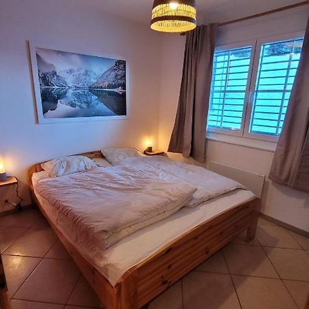 Appartement Avec Terrasse Ensoleillee Грюйер Экстерьер фото